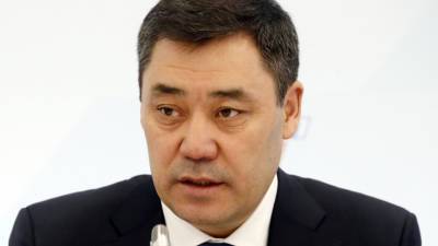 Садыр Жапаров - Садыр Жапаров сделал прививку против коронавируса - mir24.tv - Киргизия