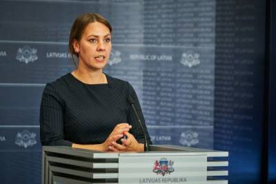 Анита Муйжниеце - Министр образования Латвии: нам приходится жёстко принуждать учителей прививаться - eadaily.com - Латвия