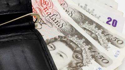 Bloomberg: внимание инвесторов к британской валюте растет - smartmoney.one - Англия