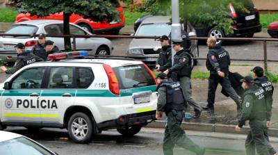 В Братиславе полиция разогнала митинг противников карантинных мер - belta.by - Белоруссия - Минск - Словакия - Братислава