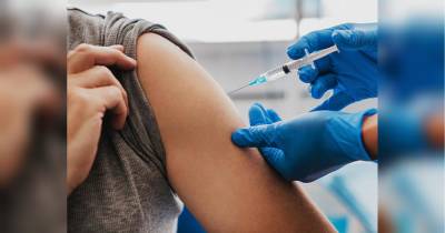 В Ізраїлі оприлюднили перші висновки по третій дозі вакцини від COVID-19 - fakty.ua - Украина