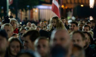 "Горячая" протестная осень: почему латвийцы намерены вновь выходить на улицы - lv.baltnews.com - Латвия - Рига