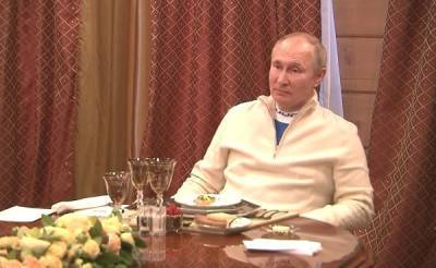 Владимир Путин - Дмитрий Песков - Путин сам решит, как ему проголосовать на изоляции - Кремль - nakanune.ru