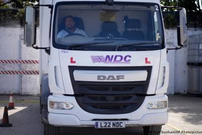 Великобритания экстренно выдаст 5 тыс. рабочих виз водителям грузовиков - unn.com.ua - Украина - Англия - Киев