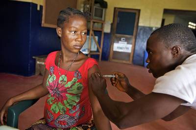 ВОЗ: только 15 стран Африки вакцинировали более 10% населения - tvc.ru - Марокко - Маврикий - Кабо Верде - Тунис