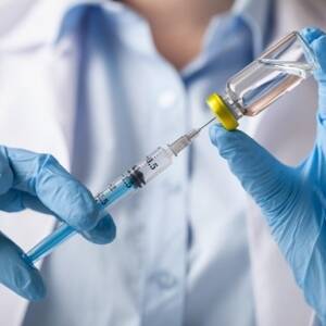 Суд во Франции признал смерть от вакцинации самоубийством - reporter-ua.com - Франция