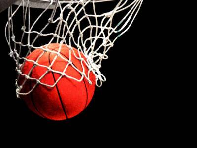 Баскетбольный клуб "Парма" обвинили в попытке сорвать матчи: игроки заболели коронавирусом - nakanune.ru