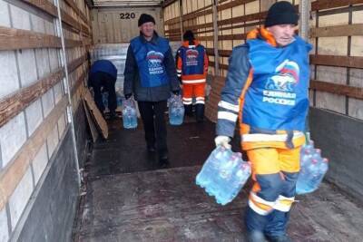 Более семи тысяч бутылок воды передали в больницу Серпухова - serp.mk.ru - Россия