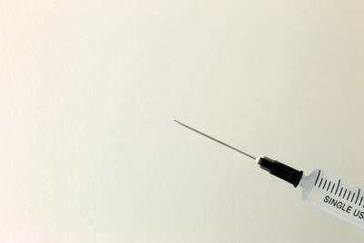Исследование: Большинство побочных эффектов вакцины против ковида относятся к «эффекту ноцебо» - ufacitynews.ru