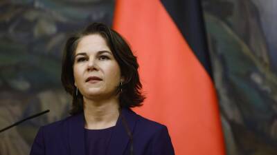 Анналена Бербок - «Коронавирусные бонусы»: в Германии начали расследование в отношении главы МИД Бербок - russian.rt.com - Германия - Берлин
