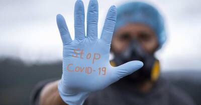 Ханс Клюге - В ВОЗ заявили, что "омикрон" может завершить пандемию COVID в Европе - ren.tv - Франция