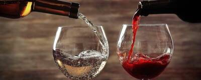 Китайские ученые: шампанское, красное и белое вино снижают риск инфицирования ковидом - runews24.ru - Китай - county Frontier