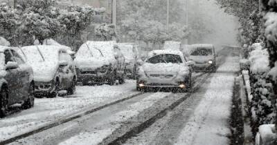 Мощный снегопад в Турции и Греции: в Стамбуле отменены авиарейсы, на Крите - выходной (фото) - focus.ua - Турция - Украина - Стамбул - Греция - Анкара
