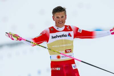 Йоханнес Клебо - Клебо и другие лыжники сборной Норвегии сели на карантин перед вылетом Олимпиадой - sport.ru - Норвегия