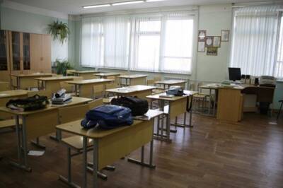 Казбек Коков - В Кабардино-Балкарии большинство школьников отправили на каникулы - etokavkaz.ru - республика Кабардино-Балкария - Нальчик