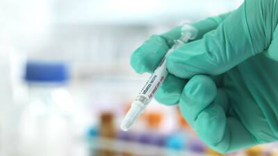 Александр Гинцбург - Гинцбург: назальная вакцина способна защитить от инфицирования COVID-19 - russian.rt.com - Россия - Covid-19