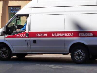 Правительство Ленобласти отдаст медикам часть своего автопарка из-за "омикрона" - neva.today - Санкт-Петербург - Ленобласть обл.