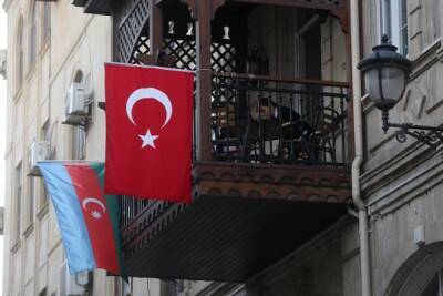 Одна нация — две платëжеспособности: азербайджанцы скупают турецкую недвижимость - eadaily.com - Турция - Азербайджан - Covid-19