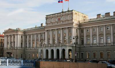 Парламент Санкт-Петербурга ушел на карантин на фоне роста числа заболевших ковидом - newizv.ru - Санкт-Петербург