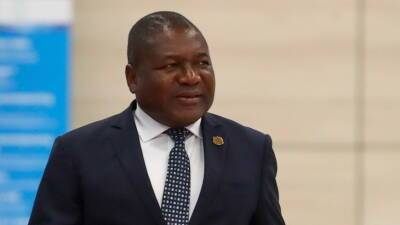 Президент Мозамбика ушел на самоизоляцию из-за коронавируса - mir24.tv - Мозамбик