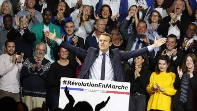 Марин Ле-Пен - Опрос Ipsos показал высокие шанса Макрона на переизбрание президентом - iz.ru - Франция - Израиль