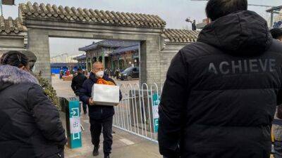 Крематории Китая "забиты" из-за роста количества случаев Covid - unn.com.ua - Украина - Сша - Китай - Киев - Пекин - Гуанчжоу - Чунцин