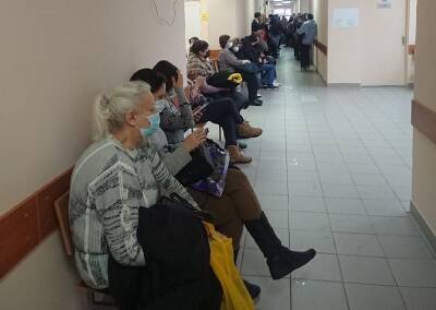 Смоленские поликлиники принимают до 1000 пациентов в день - rabochy-put.ru - Смоленская обл.