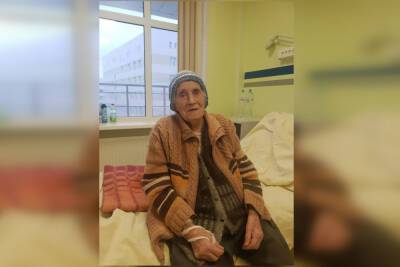 Переболевшую коронавирусом 101-летнюю петербурженку выписали из больницы - spb.mk.ru - Санкт-Петербург - Пресс-Служба