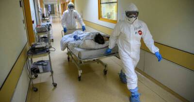 Ученые назвали опасные последствия коронавируса для психики - ren.tv - Вашингтон
