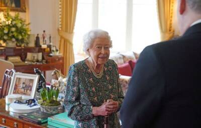 королева Елизавета - Королева Великобритании Елизавета заразилась коронавирусом - unn.com.ua - Украина - Англия - Киев