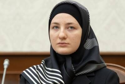 Рамзан Кадыров - Дочь Кадырова стала замруководителя секретариата главы Чечни - kavkaz.mk.ru - республика Чечня