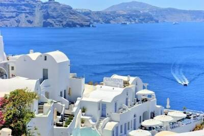 В Греции анонсировали смягчение антиковидных ограничений для туристов - versia.ru - Греция - Covid-19
