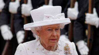 Борис Джонсон - королева Елизавета II (Ii) - Hollywood Unlocked объявило о смерти королевы Елизаветы II перед свадьбой редактора Vogue - inforeactor.ru - Сша - Англия