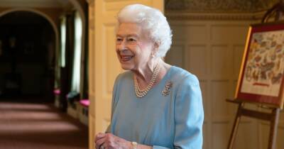 королева Елизавета II (Ii) - принц Чарльз - Камилла Паркер-Боулз - Королева жива! Елизавета II второй раз за неделю отменила онлайн-встречи - focus.ua - Украина - Англия
