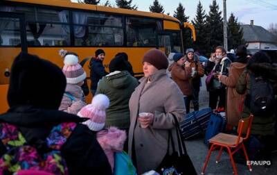 Больше 360 тисяч украинцев покинули свои дома с начала российской войны - korrespondent.net - Украина - Польша - Румыния