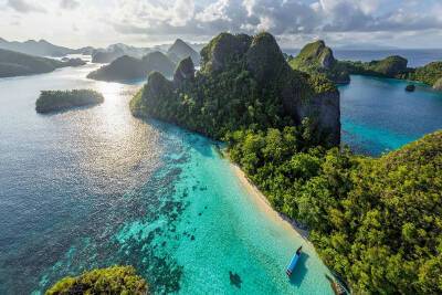 Российским туристам для отдыха на Бали нужно получить бизнес-визу - runews24.ru - Россия - Индонезия