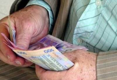 Денис Шмыгаль - Украинцам проведут масштабный перерасчет пенсий: кто получит надбавку - facenews.ua - Украина