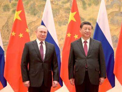 Владимир Путин - Дмитрий Песков - Си Цзиньпин - Путин рассказал Си Цзиньпину об «очень хороших новых решениях» по поставкам в Китай нефти и газа - rosbalt.ru - Россия - Китай - Пекин - Монголия - Президент