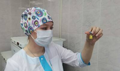 В Тюменской области «Спутником М» вакцинированы 1570 подростков - nashgorod.ru - Тюменская обл.