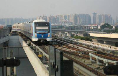В Пекине приостановлена работа 64 станций метро из-за вспышки COVID-19 - ont.by - Белоруссия - Пекин