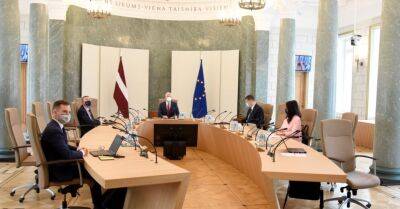 Кабинет министров не будет собираться на очередные заседания три недели - rus.delfi.lv - Украина - Латвия - Covid-19