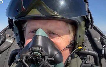 Борис Джонсон - Борис Джонсон полетал на истребителе британских ВВС «Тайфун» - charter97.org - Россия - Украина - Белоруссия - Англия - Covid-19