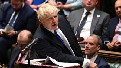 Борис Джонсон - Более 30 человек покинули правительство Британии из-за Джонсона - svoboda.org - Англия