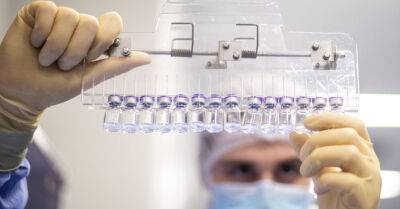 EMA одобрило новую вакцину Pfizer от Covid-19 - rus.delfi.lv - Сша - Евросоюз - Латвия - Covid-19