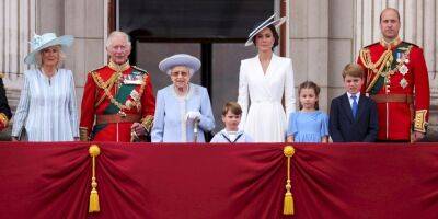 Елизавета II (Ii) - принц Чарльз - принц Уильям - принц Эндрю - Лиз Трасс - принцесса Анна - принц Эдвард - Из-за опасений о здоровье. Королевская семья срочно направляется в Балморал, где находится 96-летняя королева Елизавета - nv.ua - Украина - Англия - Лондон