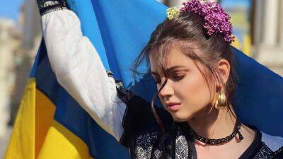 С этой песней я чувствую, что воскрес, – Оля Цыбульская презентовала трек "Сьогодні" - 24tv.ua - Украина - Херсон