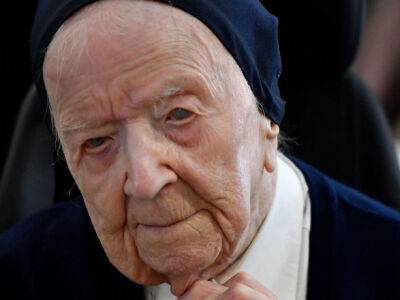 Люсиль Рандон - Умер самый старый человек в мире Люсиль Рандон - unn.com.ua - Франция - Украина - Киев - Греция