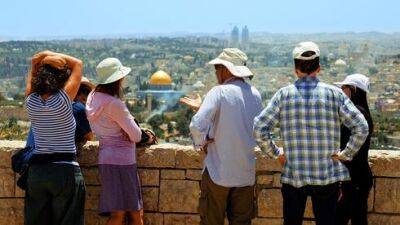 Игра в одни ворота: почему в Израиль не приезжают туристы из ОАЭ - vesty.co.il - Израиль - Эмираты - Абу-Даби - Бахрейн - Иерусалим