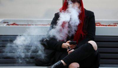 Врач: эпидемия курения электронных сигарет — главная проблема для Латвии и мира - rus.delfi.lv - Латвия